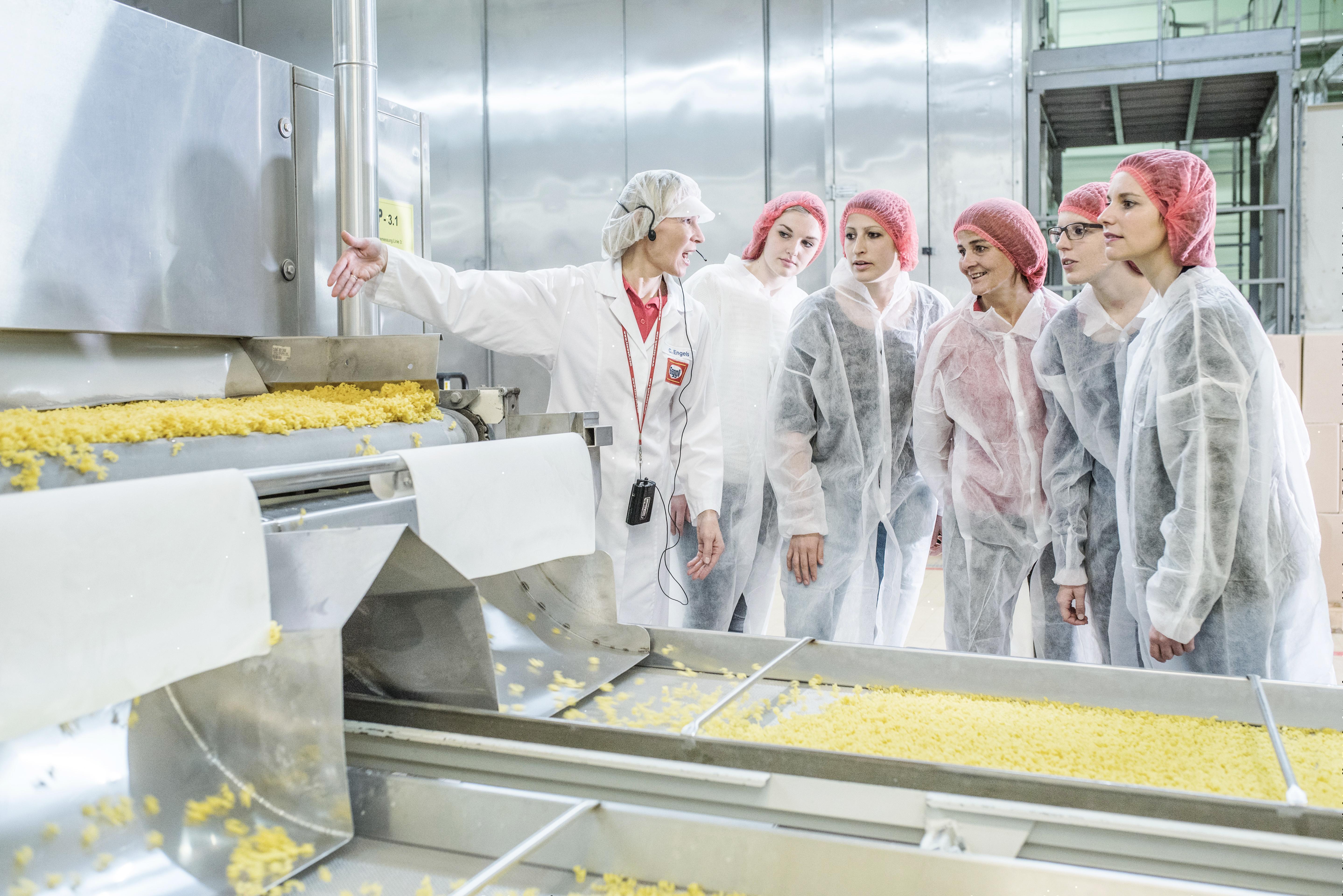 Führungen durch die NudelProduktion